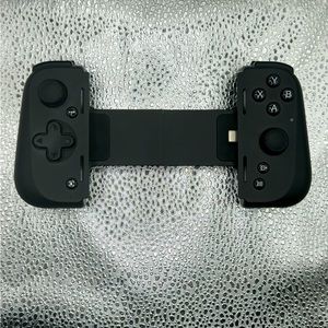 Razer - Kishi V2 Gaming Controller for Android - Black